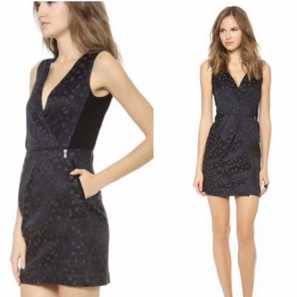 Marc Jacobs Dresses & Skirts - Marc by Marc Jacobs Animal Print Wrap Dress Sz 8 Sleeveless Midi Cocktail Work